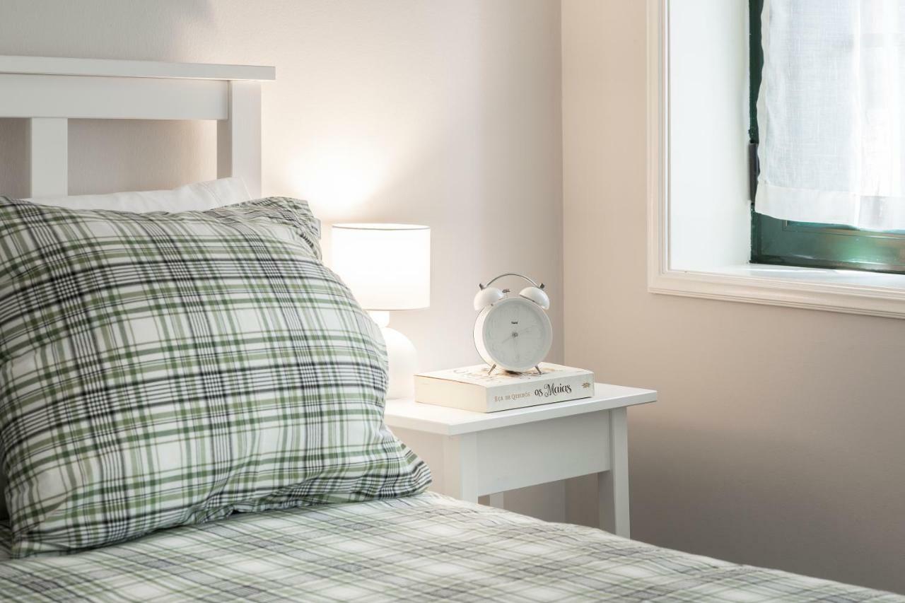 Aveiro Train Flat Apartment ภายนอก รูปภาพ